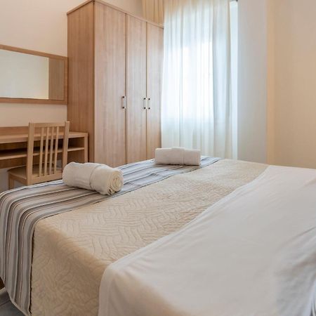 Hotel Cormoran Риччоне Екстер'єр фото
