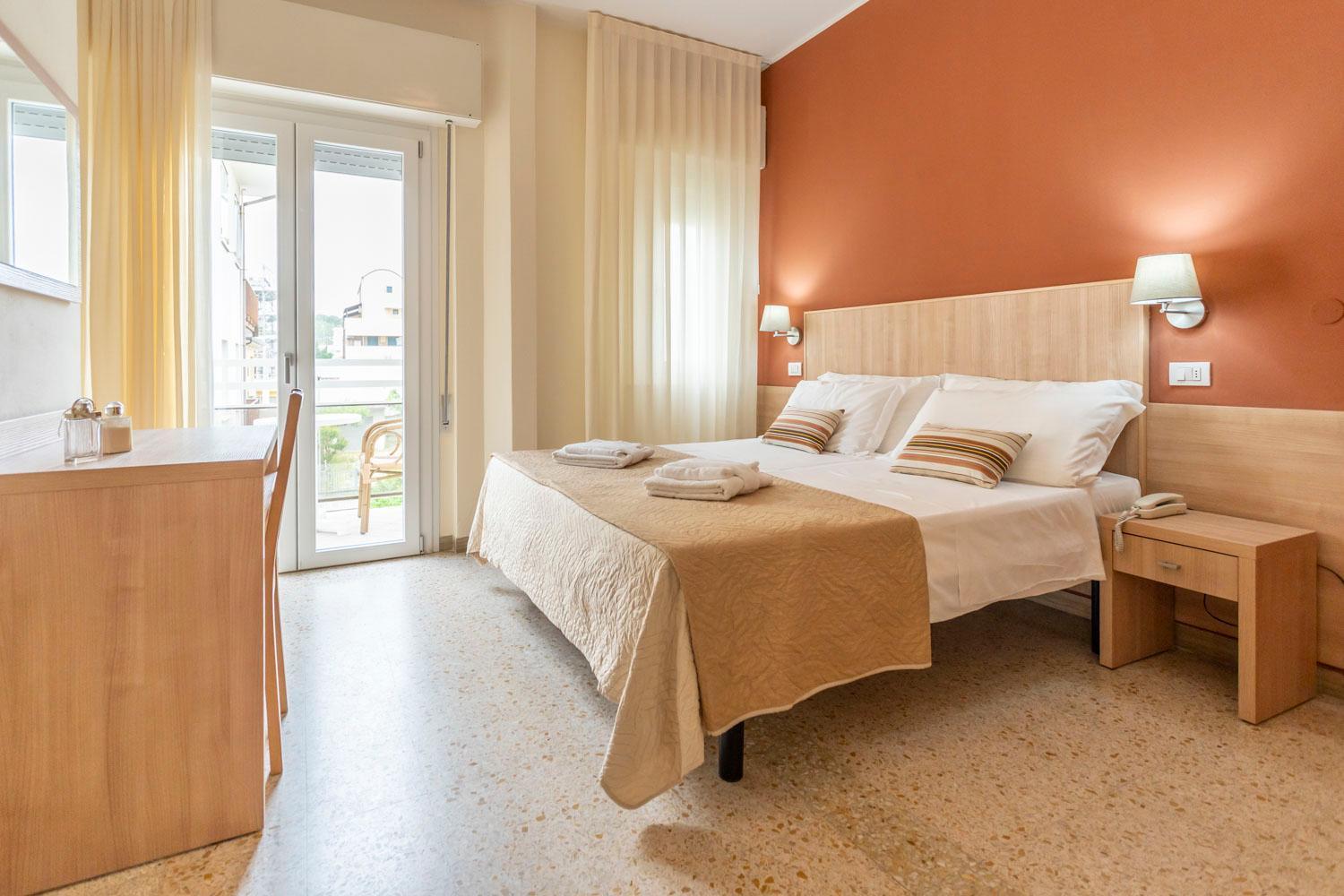 Hotel Cormoran Риччоне Екстер'єр фото