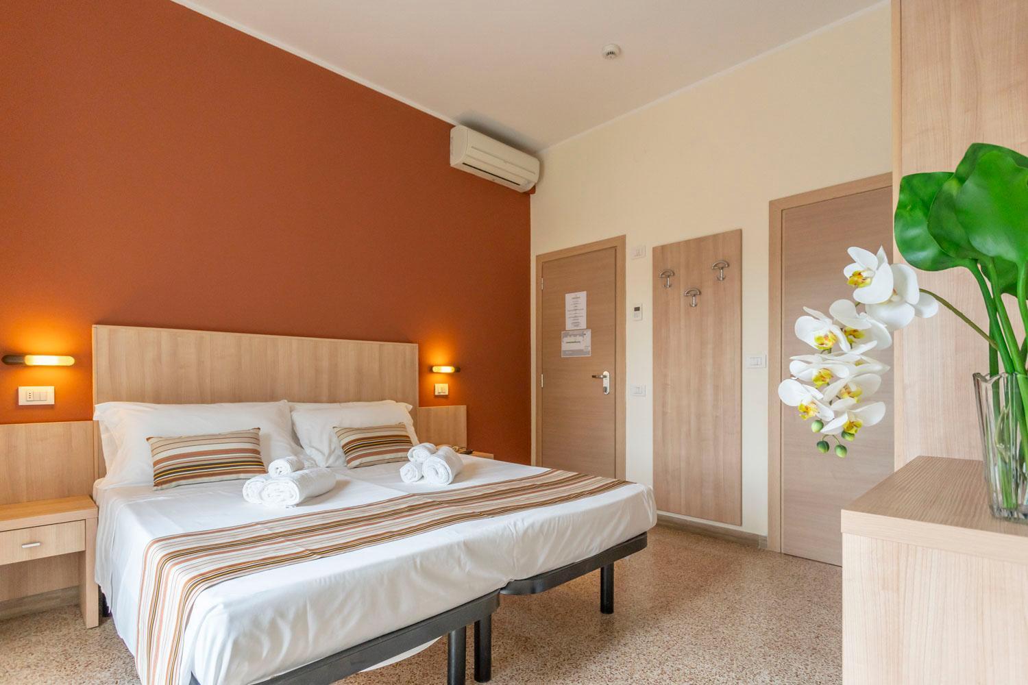 Hotel Cormoran Риччоне Екстер'єр фото